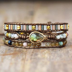 Isteni védelem - labradorit medálos 3 soros ásványkarkötő